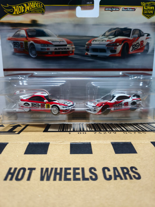 Hot Wheels Premium Car Culture Nissan 240SX & Nissan Silvia S15 | Skala 1:64