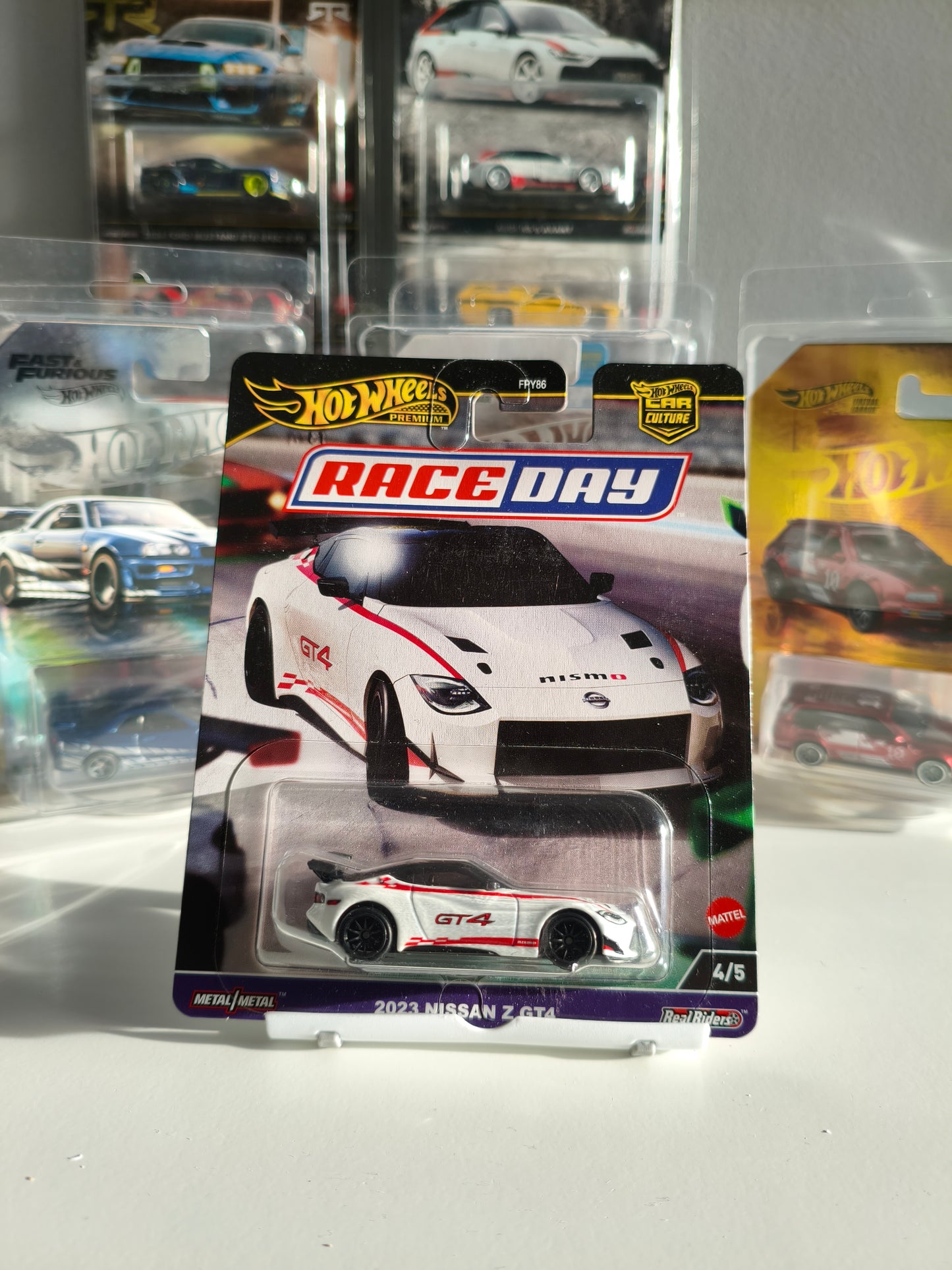 Hot Wheels Nissan Z GT4 Race Day 1:64 Diecast