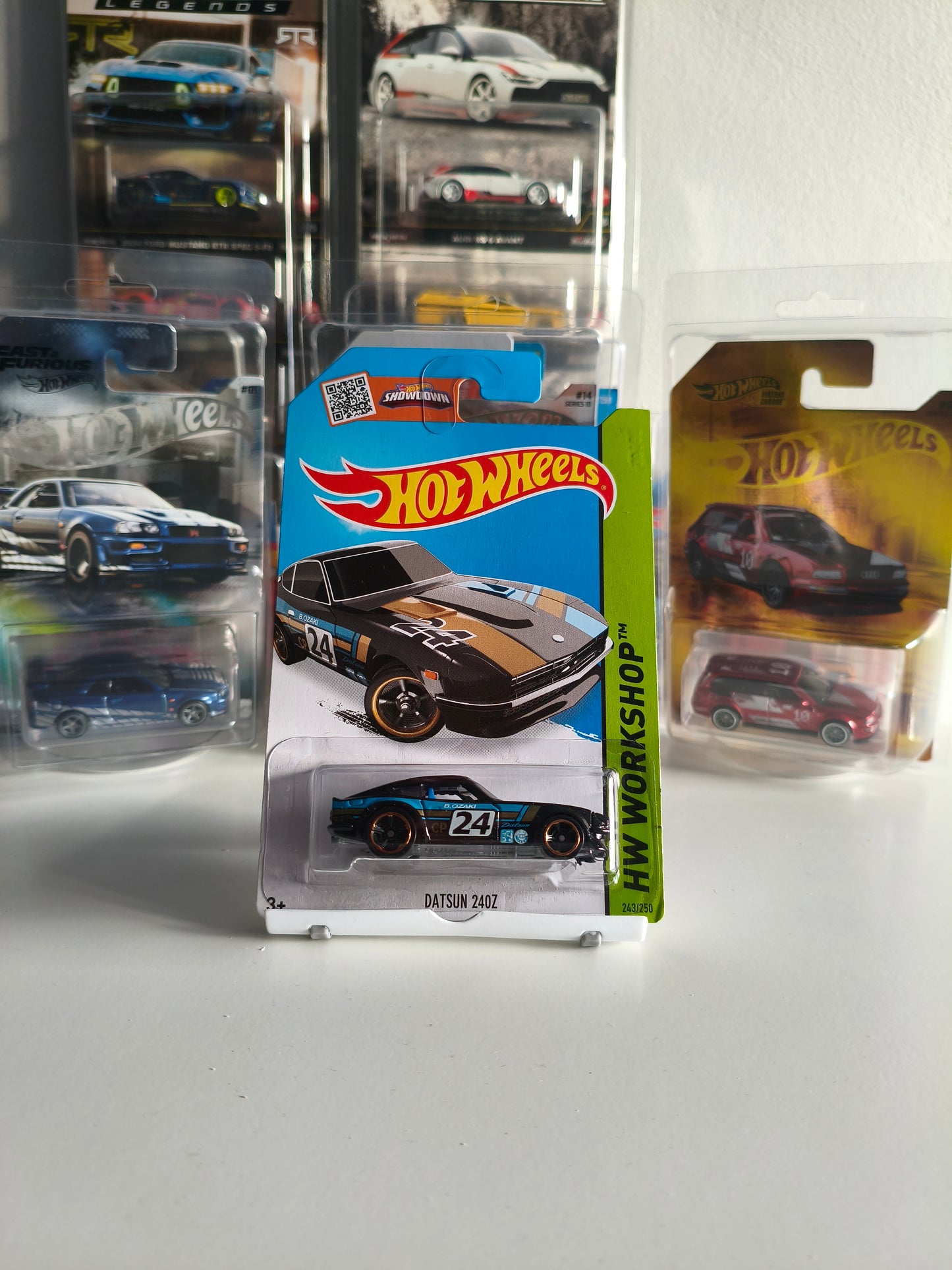 Hot Wheels Datsun 240z HW Workshop 1:64 Diecast
