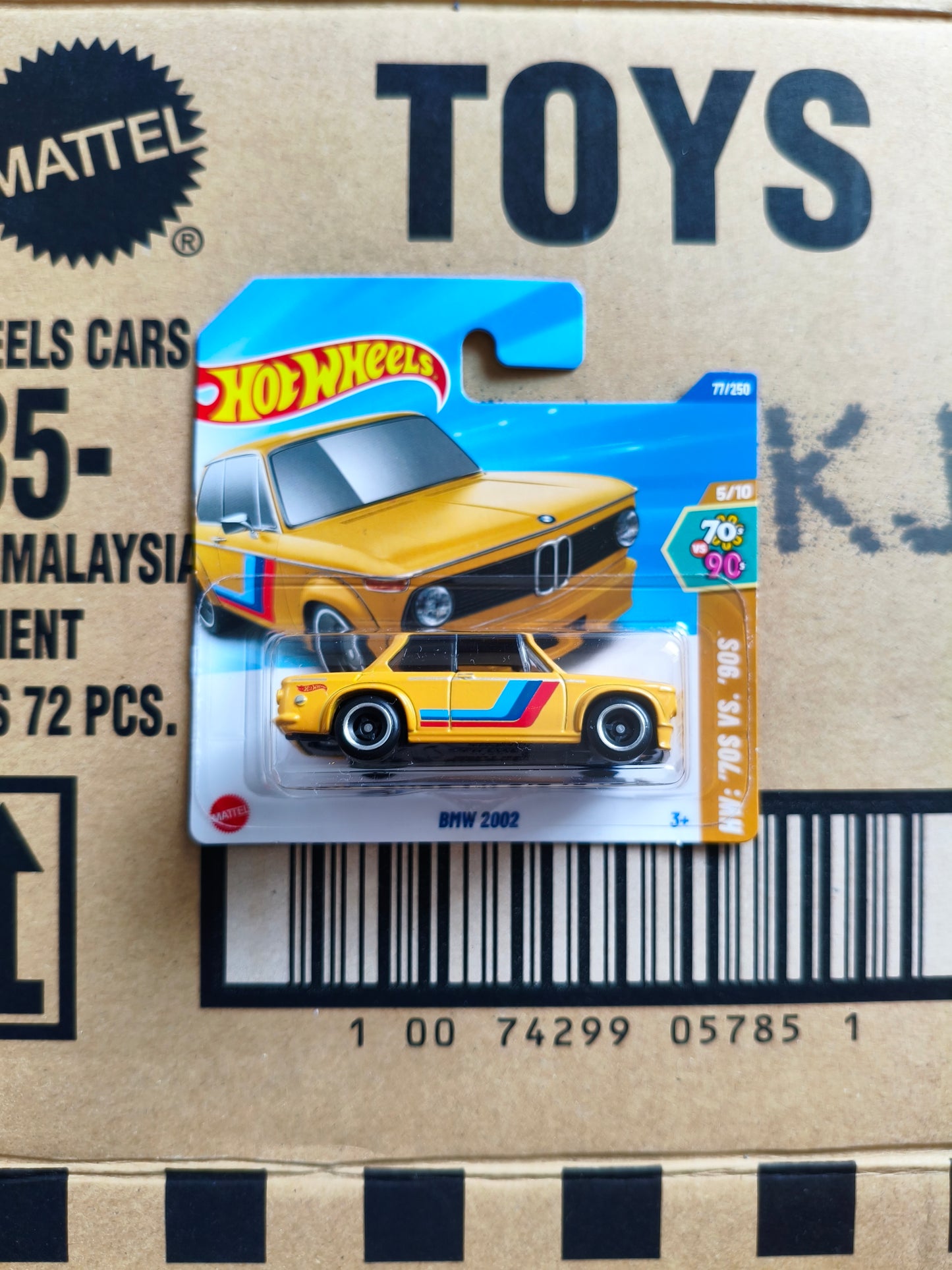 Hot Wheels Mainline BMW 2002 | Skala 1:64