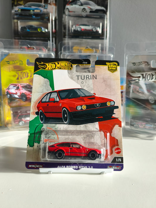 Hot Wheels Alfa Romeo GTV6 3.0 World Tour 1:64 Diecast