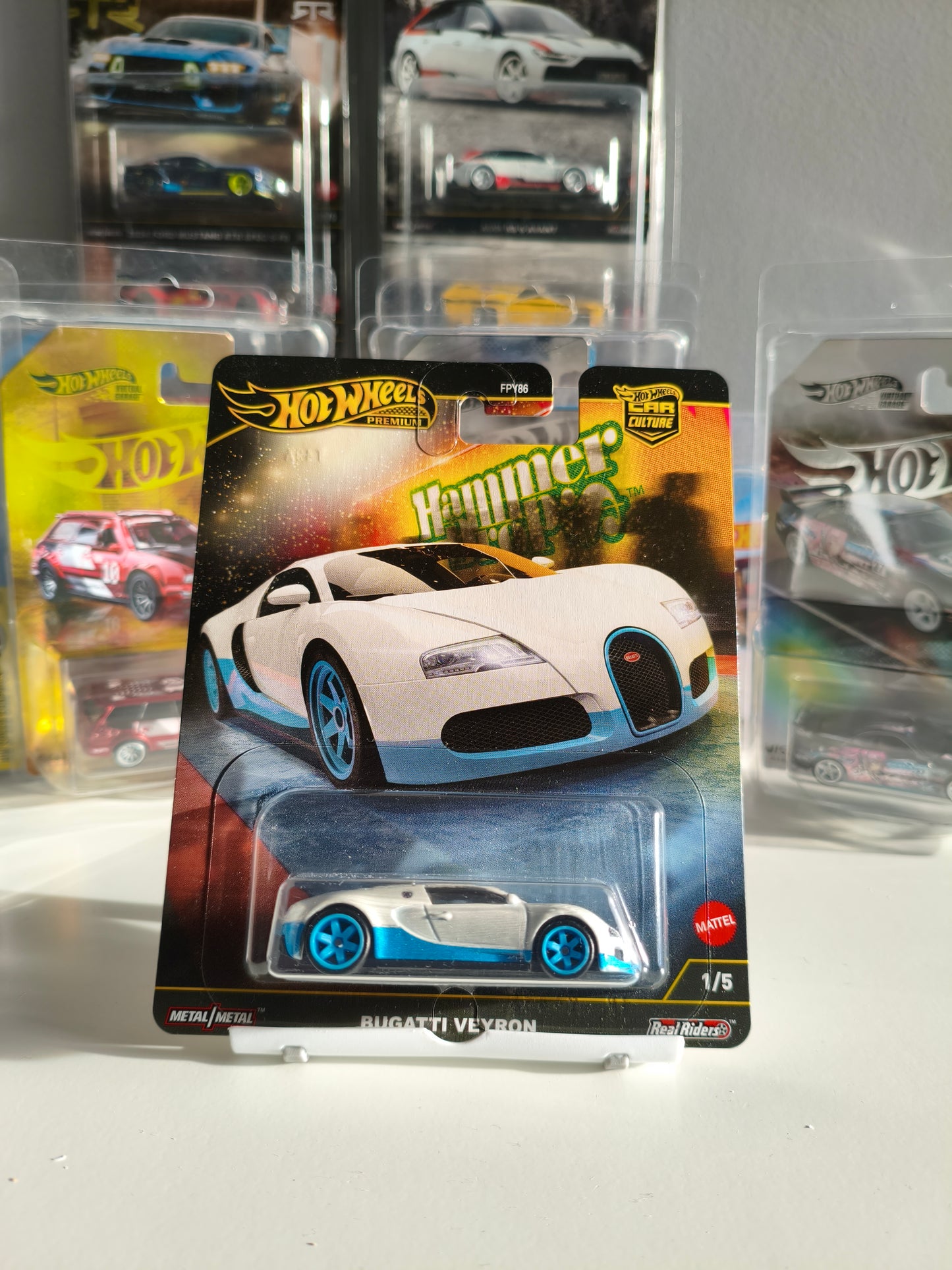 Hot Wheels Bugatti Veyron Hammer Drop 1:64 Diecast
