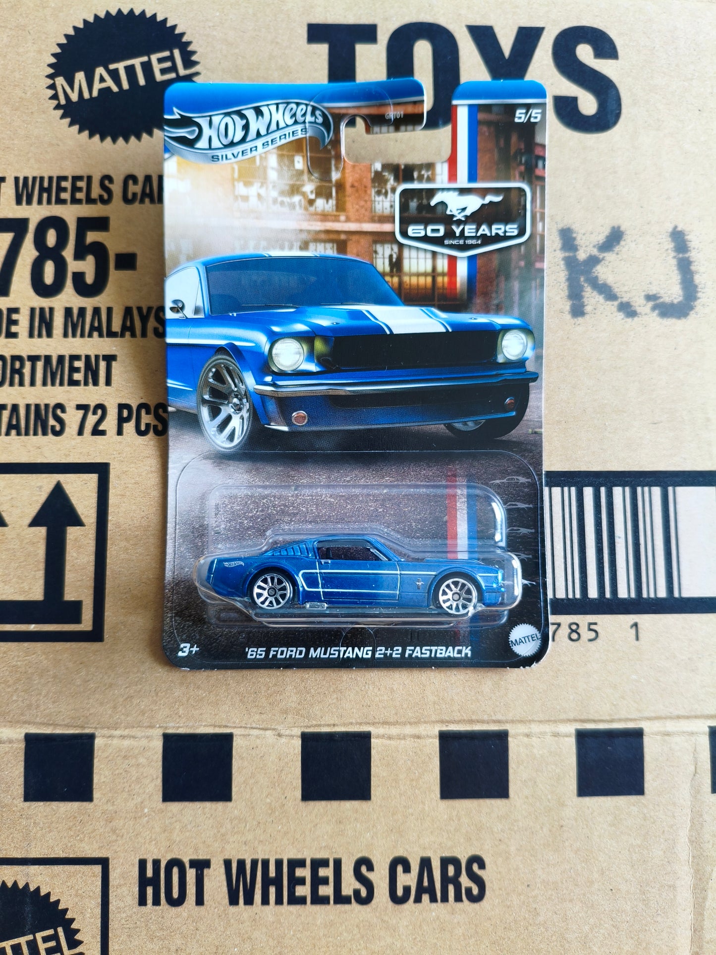 Hot Wheels Silver Mustang 60's Ford Mustang Fastback 2+2 |  CHASE | Skala 1:64