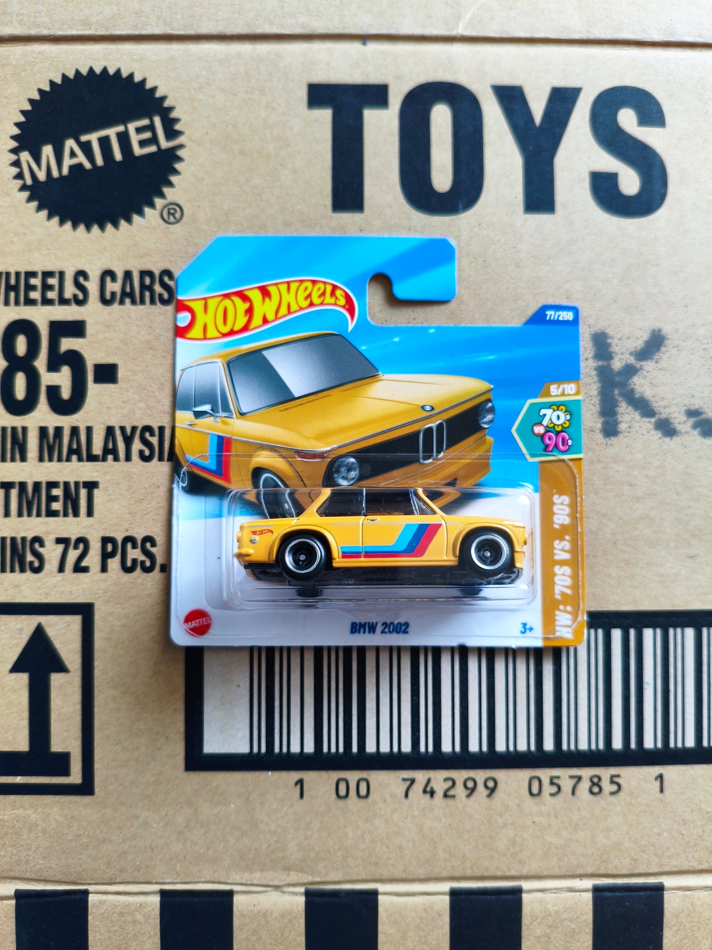 Hot Wheels Mainline BMW 2002 | Skala 1:64